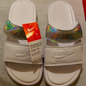 Woman's Nike Slide